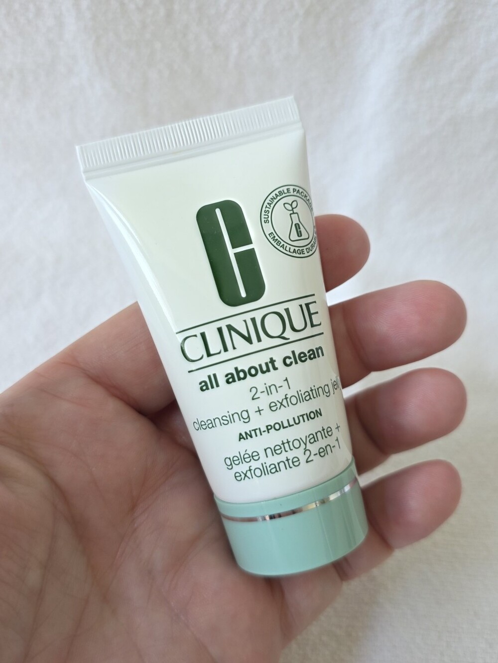 Clinique Face Cleansing Exfoliating